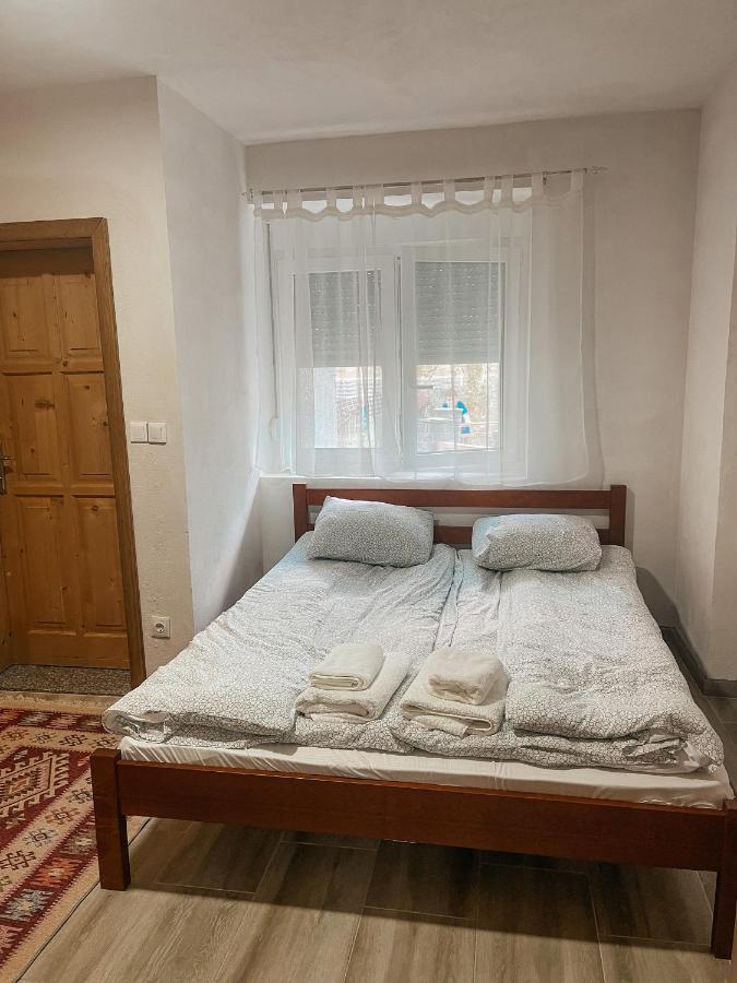 Riverside Guesthouse & Sauna Vuthaj Exterior foto