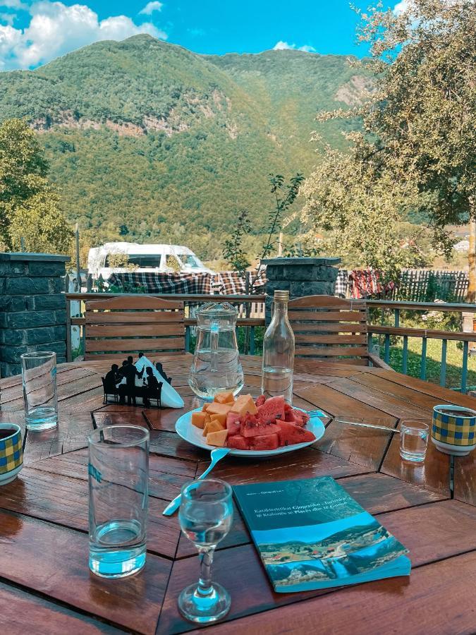Riverside Guesthouse & Sauna Vuthaj Exterior foto
